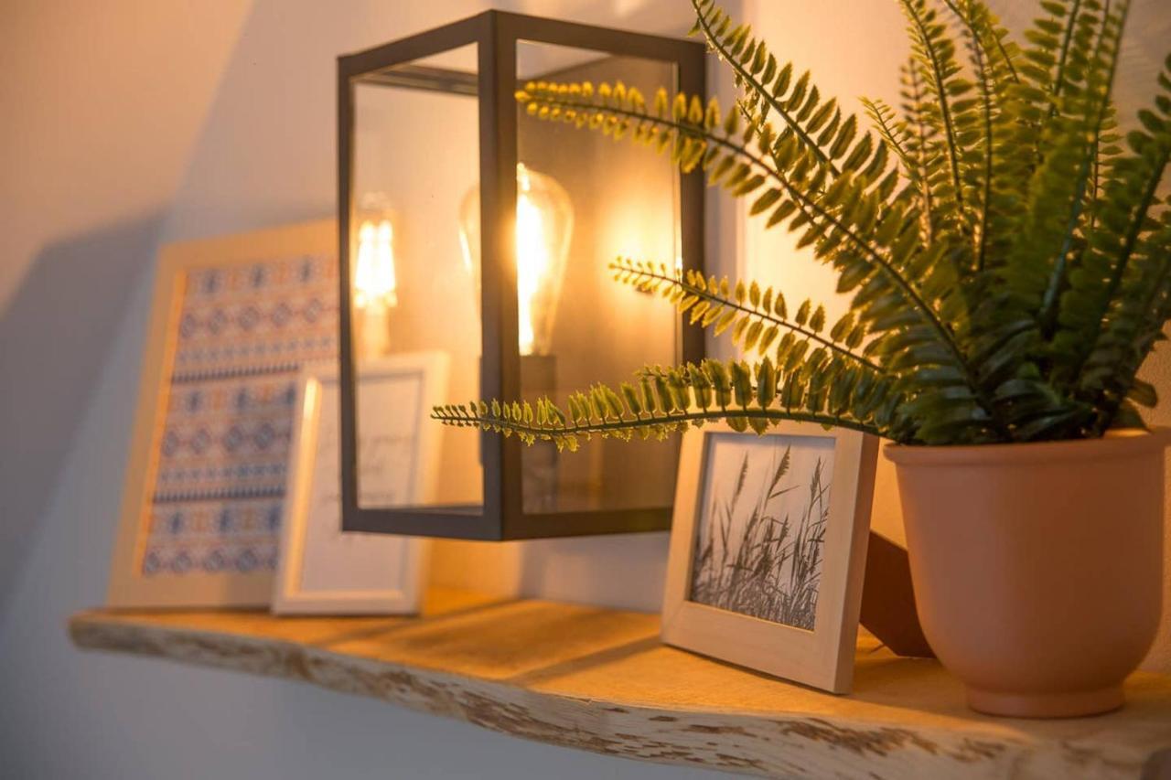 Freedom Grand Triplex Lumineux Decoration Contemporaine - Plein Centre Historique Bayeux - Parking Gratuit A Proximite Proche Commerces Restaurants - Plages Du Debarquement 외부 사진